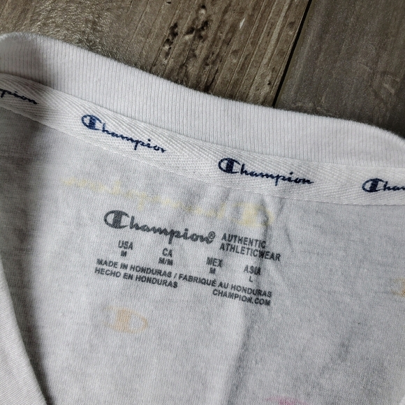 Champion Women's Cropped White Mult-Color Logo Print T-Shirt Size Small EUC - Picture 4 of 15